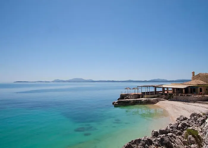 Elena * Nisaki (Corfu)